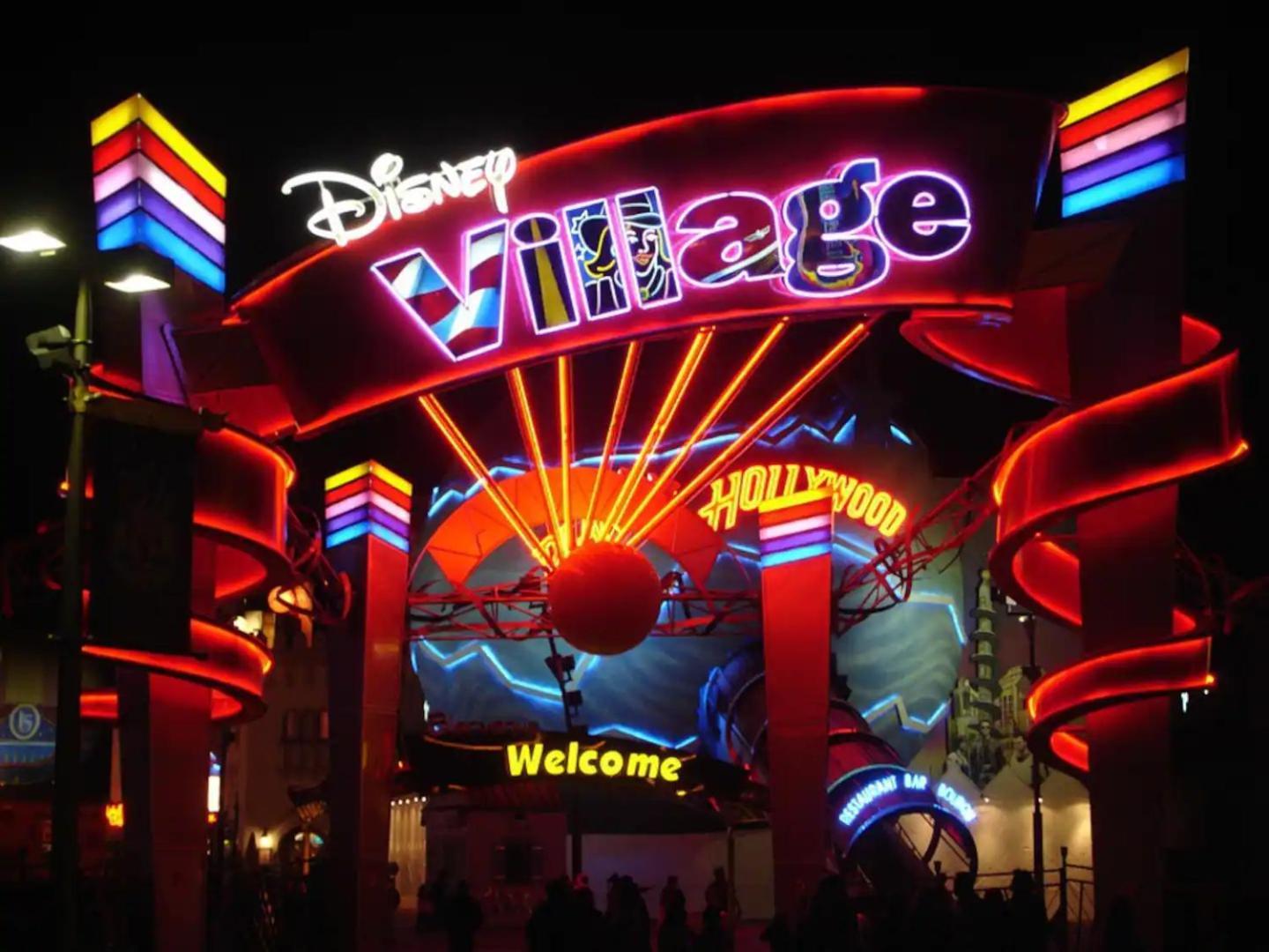 Magic Studio - Disneyland Paris Shopping Village 9 Minutes 谢西 外观 照片